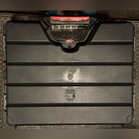 Poke-Mon™️ & Homies™️ Collectors box of figures - Picture 7 of 7